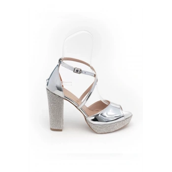 Kadın Moda Şık Gümüş Ayna Taşlı Topuklu Zarif Tasarım Düğün Nişan Gece Abiye Ayakkabı