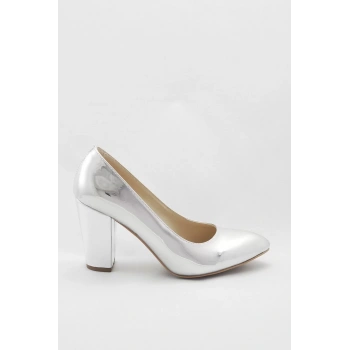 Kadın Moda Şık Gümüş Klasik Topuklu Ayakkabı Topuklu Düğün Nişan Gece Abiye Ayakkabı