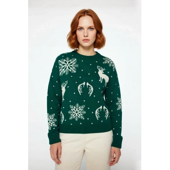 Kadın Oversize Bisiklet Yaka Yılbaşı Temalı Kar Tanesi Geyik Desenli Akrilik Triko Kazak Kaliteli
