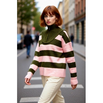 Kadın Oversize Dik Yaka Fermuarlı Çizgili Kalın Triko Kazak Kış Günleri İçin Konforlu Stil
