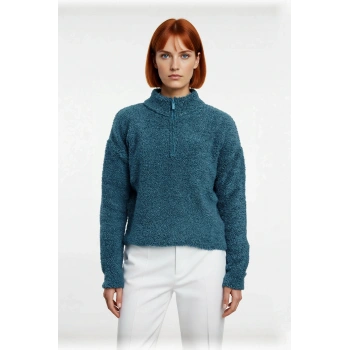 Kadın Oversize Dokulu Fermuarlı Dik Yaka Uzun Kollu Basic Triko Kazak Kış İçin Şıklık Sunar