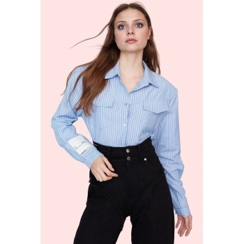 Kadın Oversize Dokuma Pamuklu Polyester Çizgili Gömlek Rahat Günlük Stil Dayanıklı Malzeme