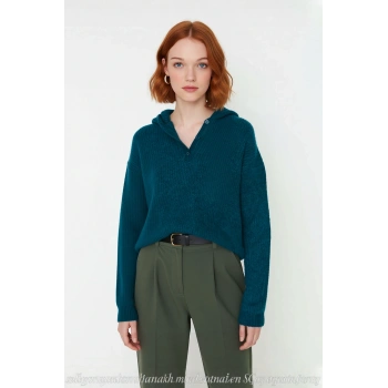 Kadın Oversize Düşük Kol Kapüşonlu Triko Kazak Günlük Rahat ve Şık Kışlık Kombinlerin Anahtarı