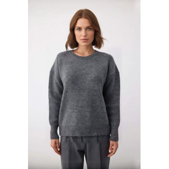 Kadın Oversize Düşük Kollu Bisiklet Yaka Düz Triko Kazak Kışlık Kombinlerin Vazgeçilmezi Kaliteli