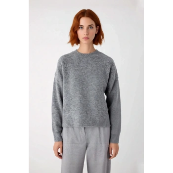 Kadın Oversize Rahat Kalıp Bisiklet Yaka Düşük Kol Triko Kazak Kışlık Günlük Şıklık Sunar Kaliteli