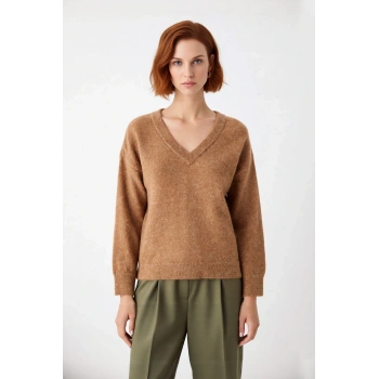 Kadın Oversize Triko Düz V Yaka Kışlık Düşük Kol Rahat Alpaka Karışımlı Kazak Kaliteli Şık