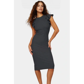 Kadın Pamuklu Bodycon Midi Elbise Volanlı Kollu Rahat Günlük Trend Tasarım Seçkin Malzeme