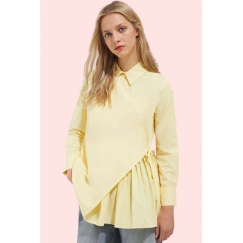 Kadın Pamuklu Dokuma Gömlek; Günlük Stil İçin Nefes Alabilir Kumaş Yaz Aylarının Vazgeçilmezi