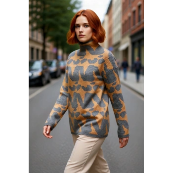 Kadın Rahat Kesim Yüksek Yaka Akrilik Triko Kazak Şık Desenleriyle Günlük Kombinlerinize Uyumlu