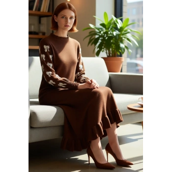 Kadın Ramadan Koleksiyonu Uzun Kollu Fırfırlı Bisiklet Yaka Triko Maxi Elbise Rahat Kombinler İçin