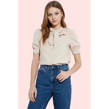 Kadın Regular Gömlek Viskoz Karışımlı Balon Kol İş ve Günlük Kombinler Yaz Aylarının Vazgeçilmezi