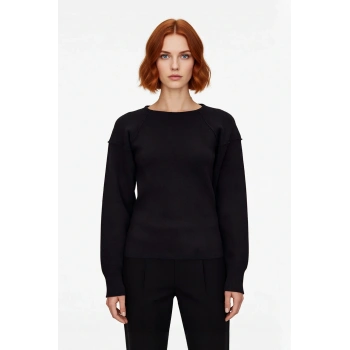 Kadın Regular Kalıp Bisiklet Yaka Özel İplik Düz Deseniyle Triko Kazak Kış Sezonu İçin İdeal