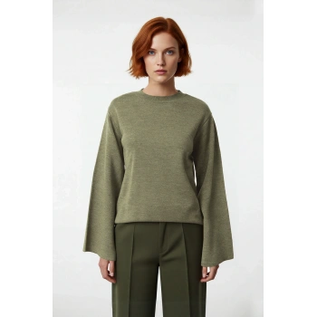 Kadın Regular Kalıp Bisiklet Yaka Uzun İspanyol Kollu Basic Triko Kazak Günlük Şıklık Sunar