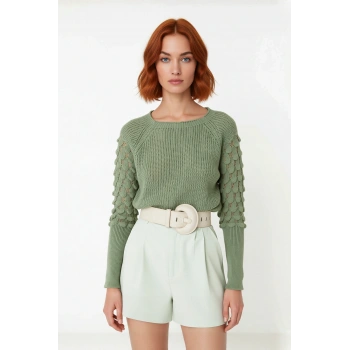 Kadın Regular Kalıp Dokulu Akrilik Triko Bisiklet Yaka Uzun Kollu Şık ve Konforlu Mevsimlik Kazak