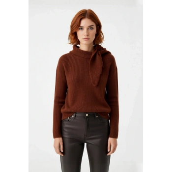 Kadın Regular Kalıp Şal Yaka Düşük Kol Triko Kazak Kış ve Sonbahar Günlerine Özel Kombinler İçin