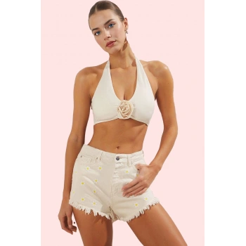 Kadın Relaxed Fit Denim Şort Nakış Detayı Pamuk Yaz Dayanıklı Malzeme Stilin Buluştuğu Yer