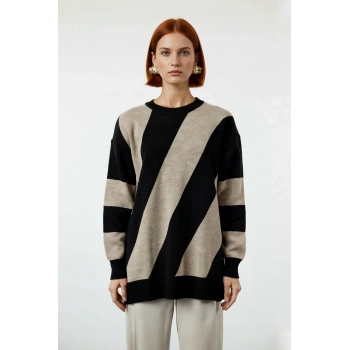 Kadın Relaxed Kalıp Bisiklet Yaka Renk Bloklu Düşük Kollu Akrilik Triko Kazak Günlük Şıklık Sunar