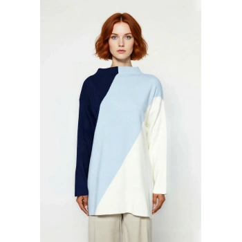 Kadın Relaxed Kalıp Dik Yaka Renk Bloklu Triko Kazak Kış Sezonu İçin Şık Ve Konforlu Düşük Kol