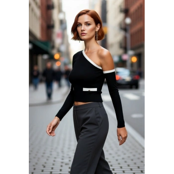 Kadın Renk Bloklu Asimetrik Yaka Tasarımlı Fitted Crop Uzun Kollu Şık Triko Üst Sonbahar İlkbahar