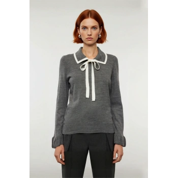 Kadın Renk Bloklu Polo Yaka Bağcıklı Triko Kazak Uzun Kollu Klasik Şıklık ve Konfor Sunar Kaliteli