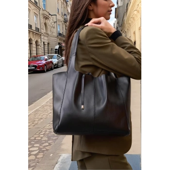 Kadın Salaş Omuz Çantası Yumuşak Dış Malzeme Bağcık Detaylı Günlük Kullanım Günlük Kullanım İçin