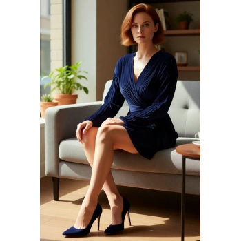 Kadın Şık Uzun Kol Piliseli Polyester Kruvaze Mini A Kesim Bağlama Detaylı Gece Elbisesi Kış Sezonu