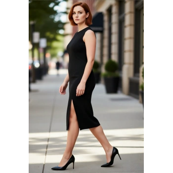 Kadın Siyah Bodycon Midi Örme Elbise Yırtmaç Detaylı Kolsuz Bisiklet Yaka Büyük Beden Şıklığı