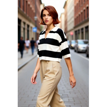 Kadın Siyah Çizgili Basic Crop Triko Bluz Regular Kalıp Truvakar Kol Polo Yaka Şıklığı Kaliteli