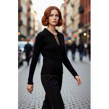 Kadın Siyah Fitilli Triko Üst Fitted Kesim Polo Yaka Bağlamalı Günlük Şık Kombinler İçin İdeal
