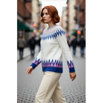 Kadın Soğuk Kış Günlerine Özel Regular Kalıp Bisiklet Yaka Geometrik Desenli Triko Kazak Kaliteli