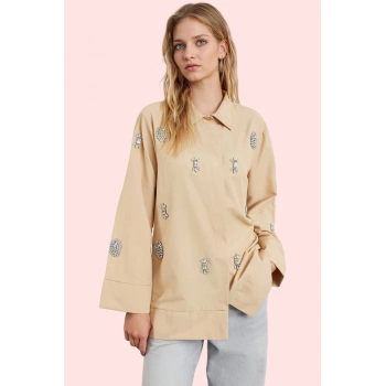 Kadın Taş Detaylı Poplin Gömlek Renk Günlük Kullanım Hafta Sonu Yaz Aylarının Vazgeçilmezi