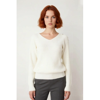 Kadın Taş Detaylı Yumuşak Dokulu Regular Kalıp Bisiklet Yaka Kışlık Triko Kazak Günlük Ve Şık