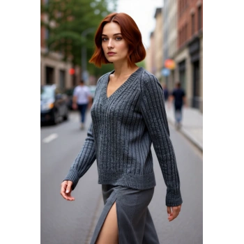 Kadın Uzun Boy Orta Kalınlık Fitilli Triko Kazak V Yaka Reglan Kol Soğuk Havalarda Ideal Seçim