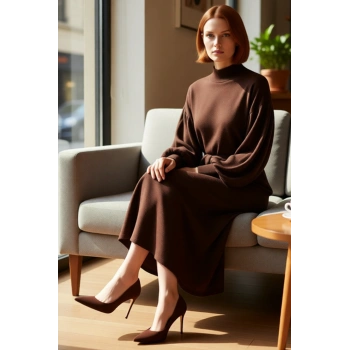 Kadın Uzun Kol Düz Akrilik Triko Elbise Dik Yaka Balon Kollu Maxi Boy Kemerli Günlük Şıklık