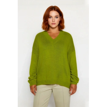 Kadın V Yaka Büzgülü Kol Detaylı Triko Kazak Regular Kalıp Orta Kalınlık Basic Siluet Günlük Şıklık