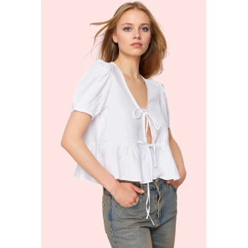 Kadın V Yaka Kısa Kollu Dokuma Gömlek Basic Siluet Rahat Günlük Yaz Aylarının Vazgeçilmezi