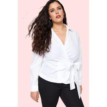 Kadın V Yaka Uzun Kollu Gömlek Regular Kalıp Günlük Kullanım Hafta Sonu Yaz Aylarının Vazgeçilmezi