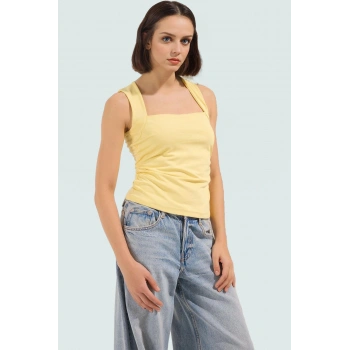 Kadın Yazlık Kolsuz Bluz Pamuklu Rahat Kare Yaka Premium Kalite Modern Stil