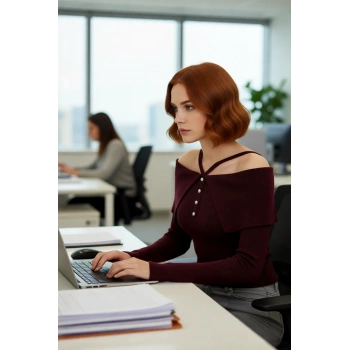 Kadın Zarif Carmen Yaka Askılı Tasarım Fitted Triko Kazak Düz Desenli Uzun Kollu Çok Yönlü Kombin