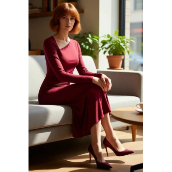 Kadınlara Özel Asimetrik Yaka Bodycon Kesim Uzun Kollu Düz Desen Midi Örme Elbise Kış Kombinleri