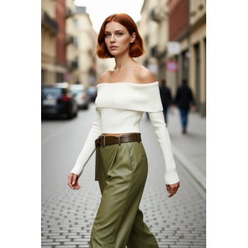 Kadınlara Özel Basic Fitted Kesim Uzun Kollu Crop Akrilik Triko Carmen Yaka Kazak Kaliteli