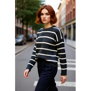 Kadınlara Özel Oversize Çizgili Triko Kazak Bisiklet Yaka Uzun Kollu Kış Stiline Modern Dokunuş