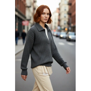 Kadınlara Özel Oversize Fitilli Triko Kazak Düşük Kol Polo Yaka Kış Sezonu İçin İdeal Günlük Giyim