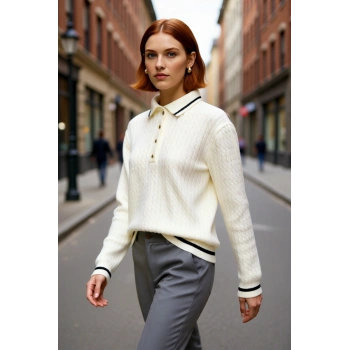 Kadınlara Özel Polo Yaka Düşük Kol Regular Kesim Ekru Triko Kazak Kışlık Kombinlerin Vazgeçilmezi