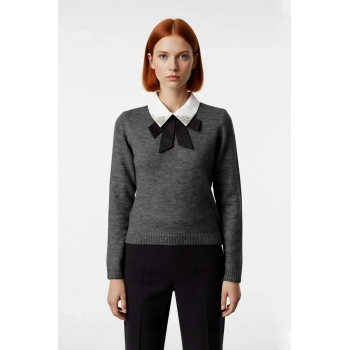 Kadınlara Özel Şık Taş Ve Kurdele Detaylı Triko Kazak Regular Kalıp Kışlık Kombinler İçin İdeal