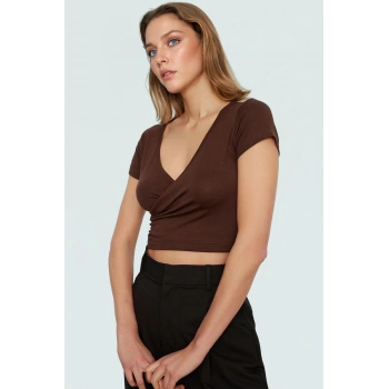 Kısa Kollu Crop Bluz V Yaka Fitted Kalıp Viskoz Kumaş Uzun Ömürlü Dayanıklı Malzeme