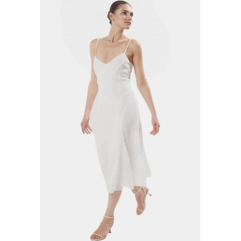 Kolsuz A Kesim Midi Elbise Şifon Dokuma  Polyester Rahat Ve Şık Mükemmel Uyum