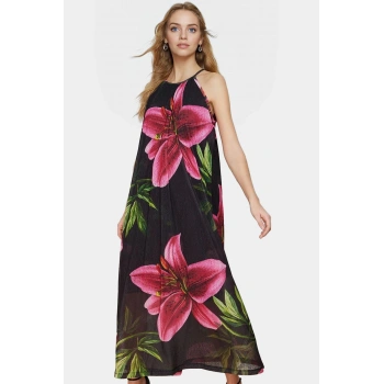 Maxi Boy Çiçekli Halter Yaka Örme Elbise Polyester Yazlık Günlük Trend Tasarım Şık Görünüm