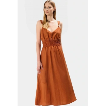 Maxi Elbise Dokuma Aerobin Kumaş Belden Açılan Etek Aksesuar Detaylı Rahat Ve Şık Özenle Seçilmiş