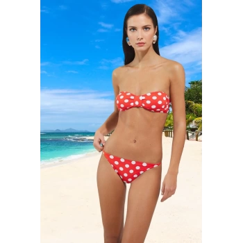 Modern Bikini Takımı Şık Detaylı Özel Tasarım Premium Kalite Ergonomik Kesim Hızlı Kuruyan